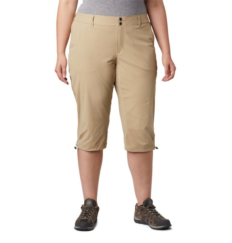 Women\'s Columbia Saturday Trail II Knee Pants Khaki | Plus Size CA-HCAL4